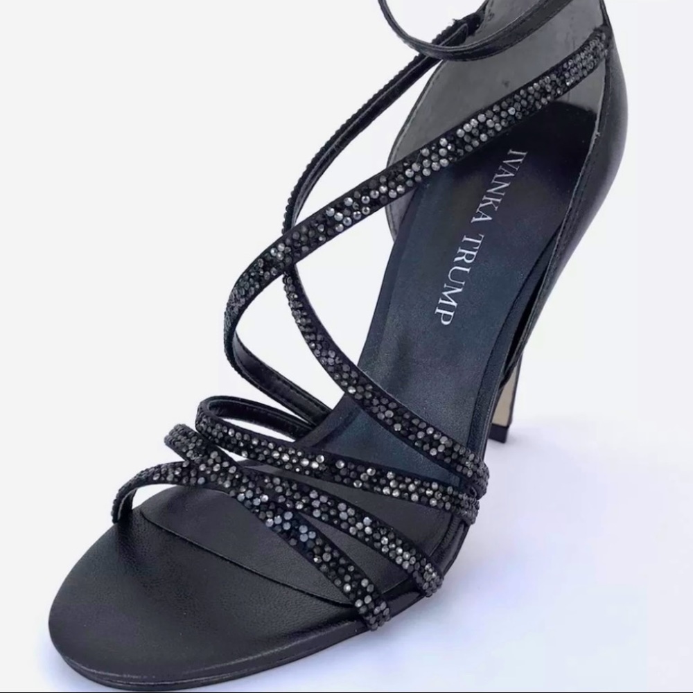 Ivanka Trump Hyde Black Heels